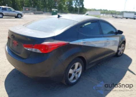 2013 Hyundai Elantra Gls из США, поврежденный, VIN 5NPDH4AE9DH379665